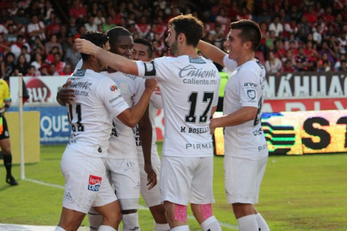 león León devora a Tiburones que sigue en la agonía del descenso