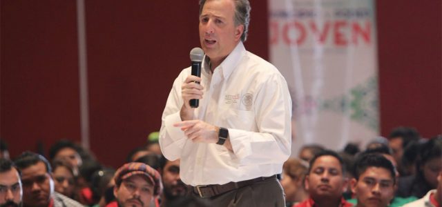 En la presentación del progrma Avanzar Contigo José Antonio Meade promete un gobierno cercano a la sociedad