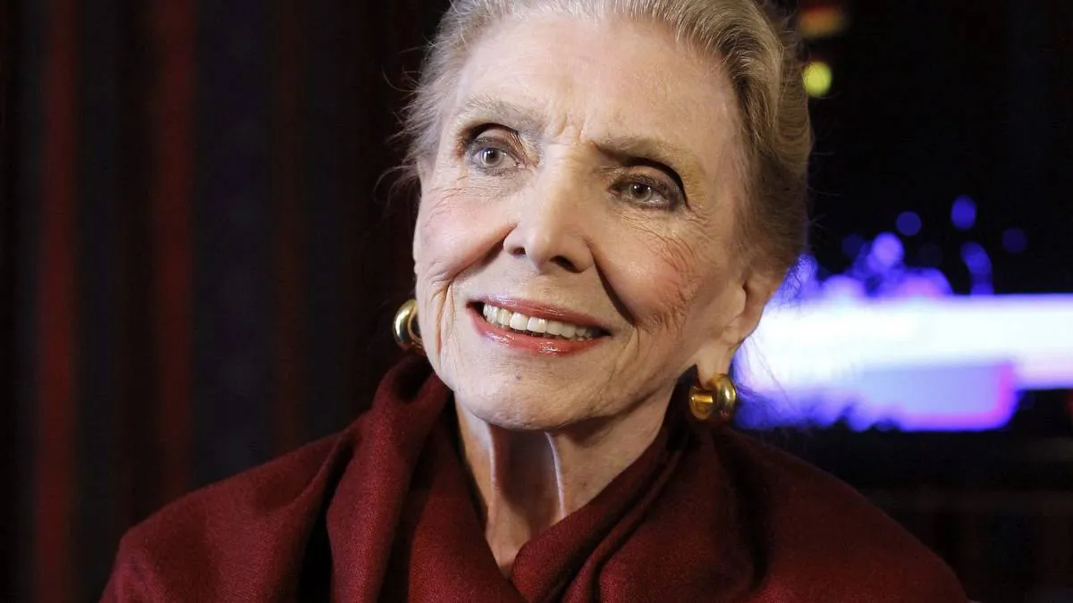 Muere la cantante española María Dolores Pradera