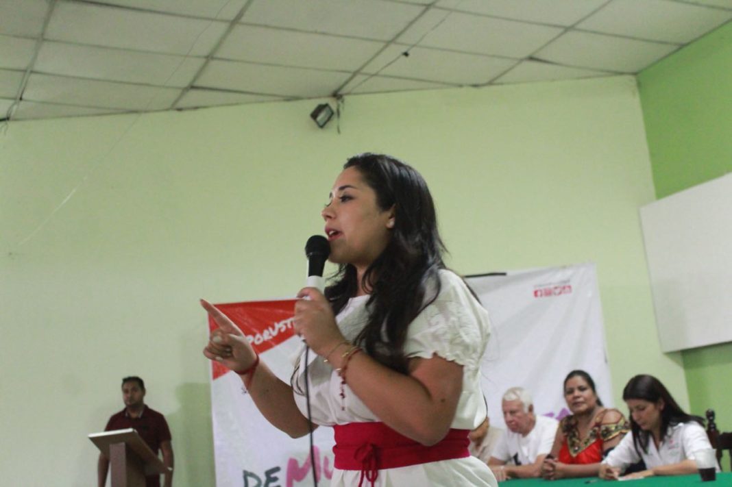 Plantea Xóchitl Ruiz mejorar condiciones de productores de Los Reyes