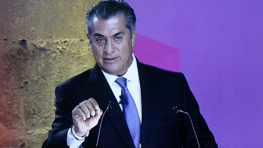 Otorgan suspensión a "El Bronco"