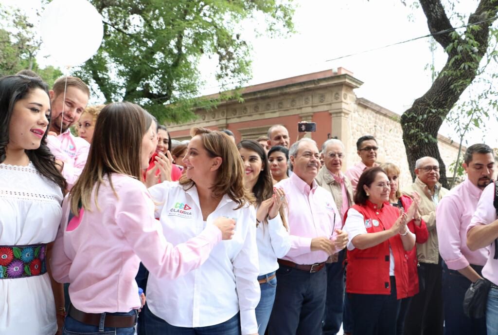 Claudia Ruiz llama a la unidad priísta