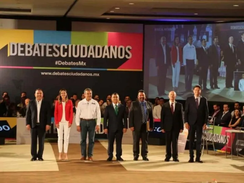 Los dimes y diretes entre Alfonso Martínez y Carlos Quintana se llevaron el debate por la Alcaldía de Morelia, con reproches, acusaciones y pocas propuestas de fondo para la ciudadanía 1
