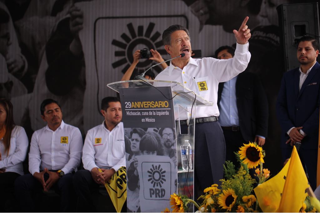AMLO prefirió lo más corrupto antes que al PRD: Carlos Navarrete