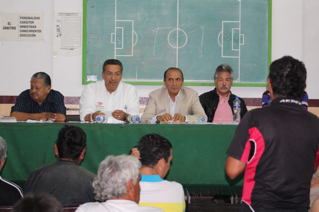 Propone Wilfrido fortalecer el futbol amateur en Morelia