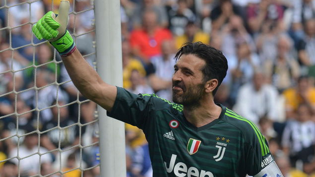 Buffon dice adiós a la Juventus entre lágrimas