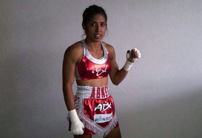 La michoacana Sol Vargas, conquista título nacional de box