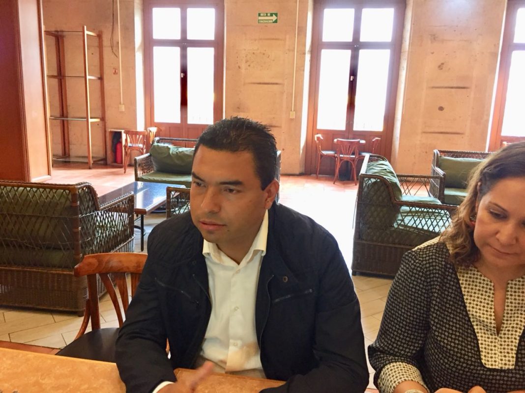 Exhorta Olivio López a autoridades para concluir jornada electoral en paz
