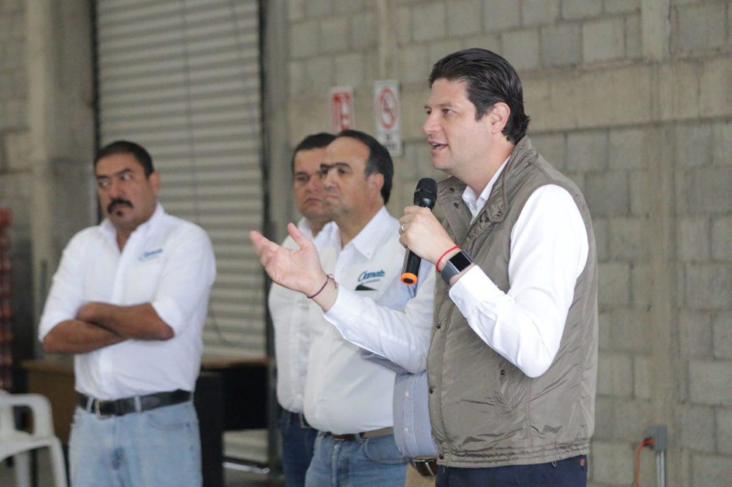 Director de FIPAIM apoya e impulsa a Alfonso Martínez ante empleados de Peñafiel