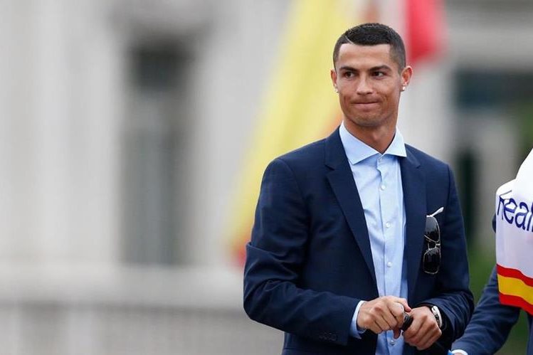Cristiano Ronaldo acepta dos años de prisión y pagar multa