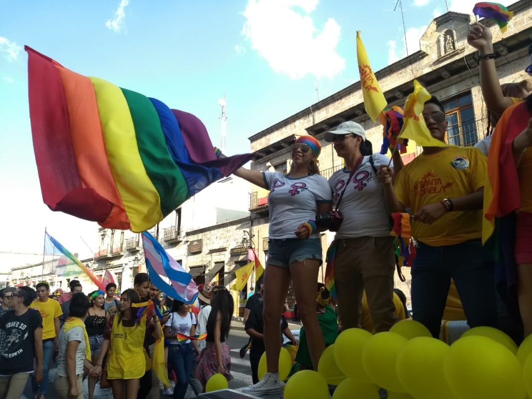 Morelia se pinta de colores