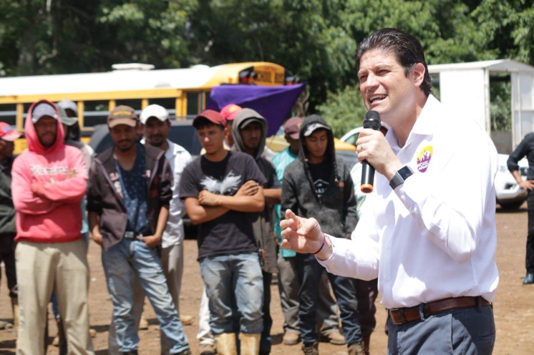 Trabajadores de Acuitzio y La Estancia van con Alfonso Martínez