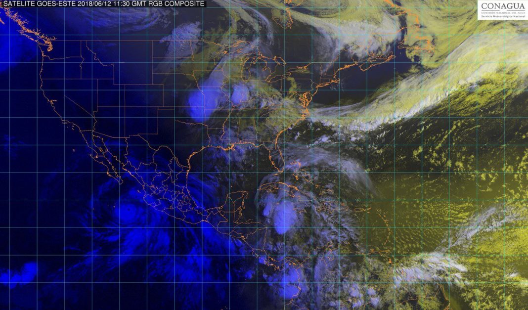 Se intensifica el huracán Bud a categoría 4, amenaza cuatro estados