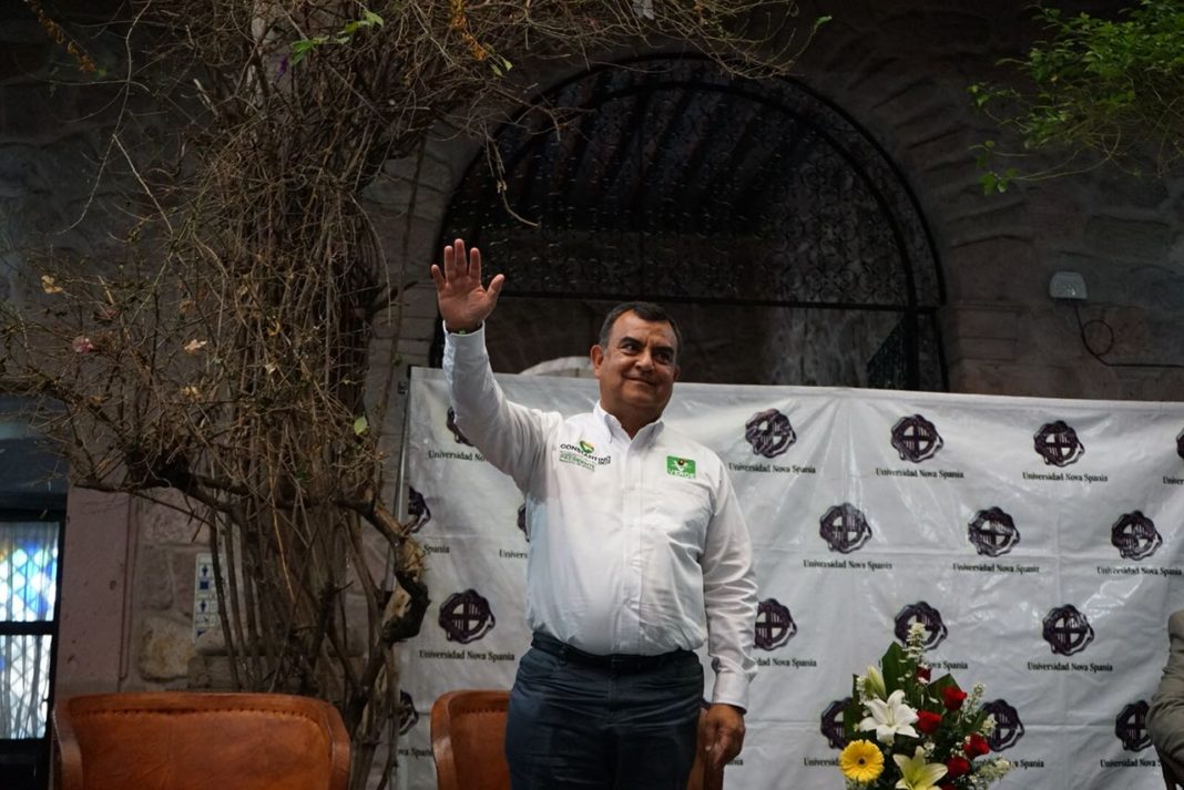 Constantino Ortiz quiere debatir con todos los candidatos