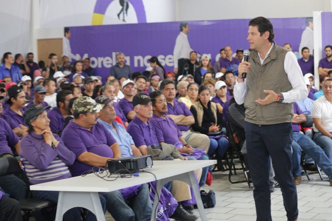 Sindicato de Limpia y Transporte refrenda cientos de votos para Alfonso Martínez