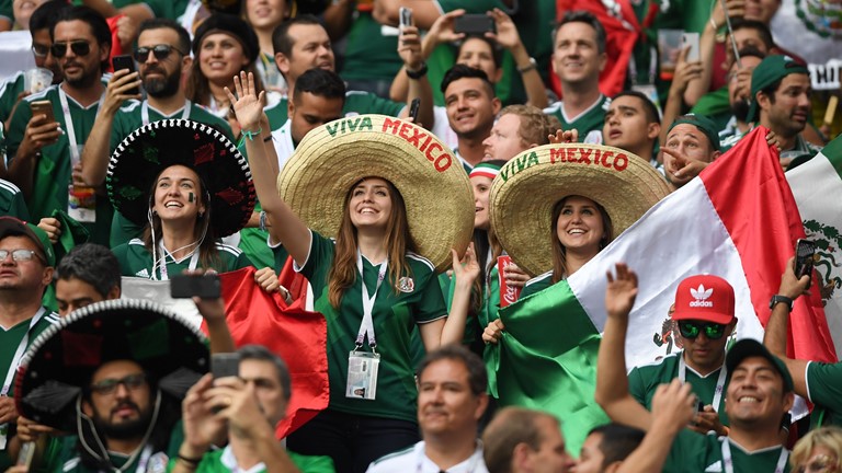 FIFA multa a México por grito homofóbico