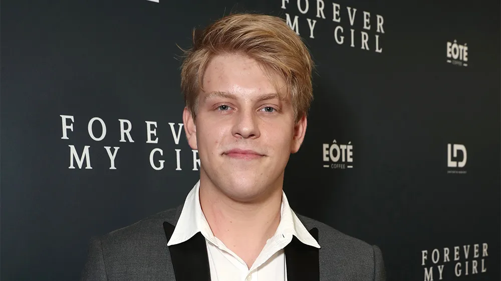 Encuentran muerto a actor de la serie "Moderm Family"