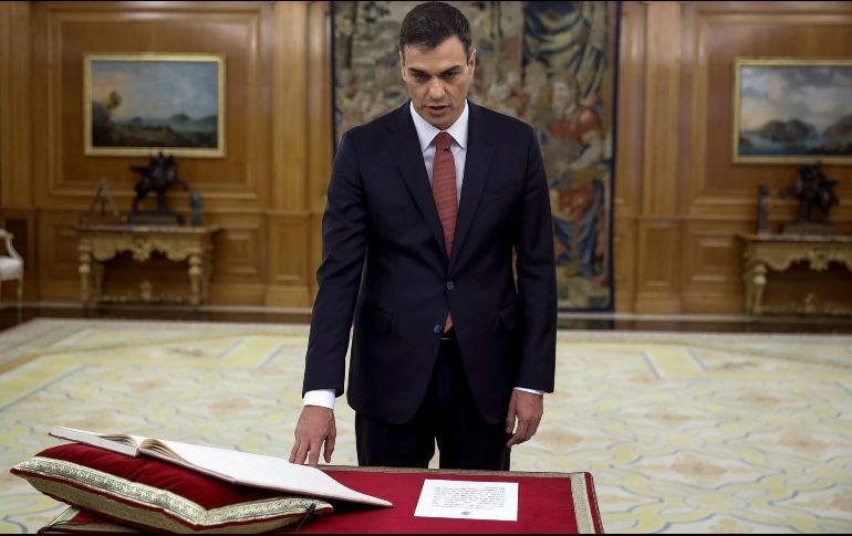 Pedro Sánchez nuevo presidente de España toma posesión