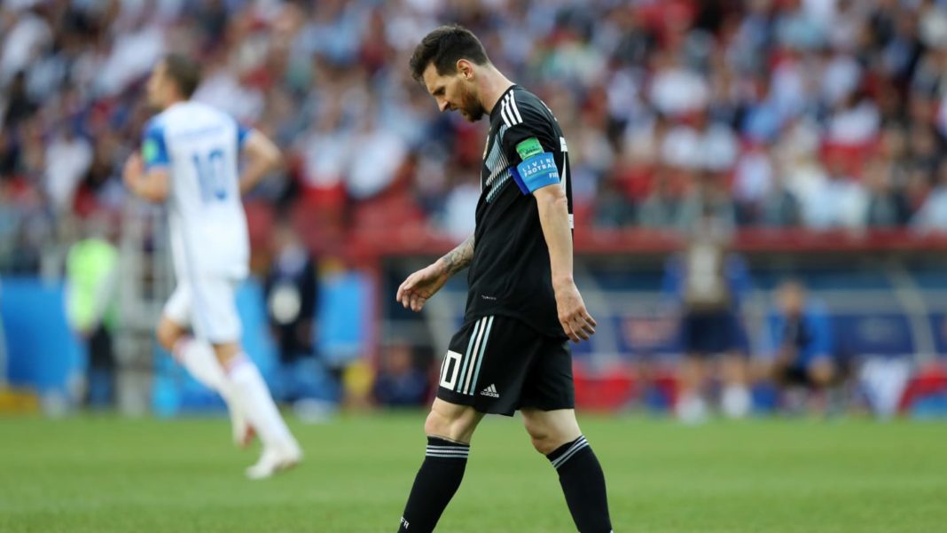 Argentina decepciona al empatar con Islandia