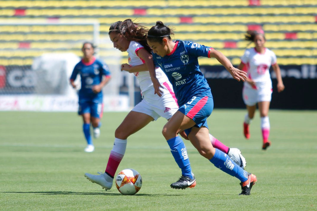 Monarcas rescata empate ante las Rayadas de Monterrey