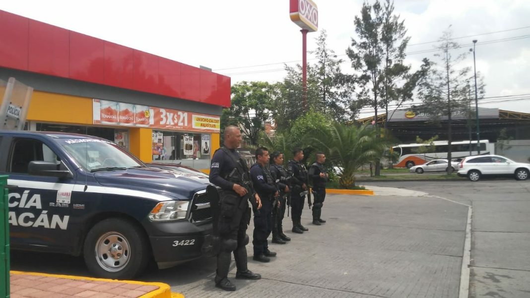 Llaman a policías a no aceptar dádivas