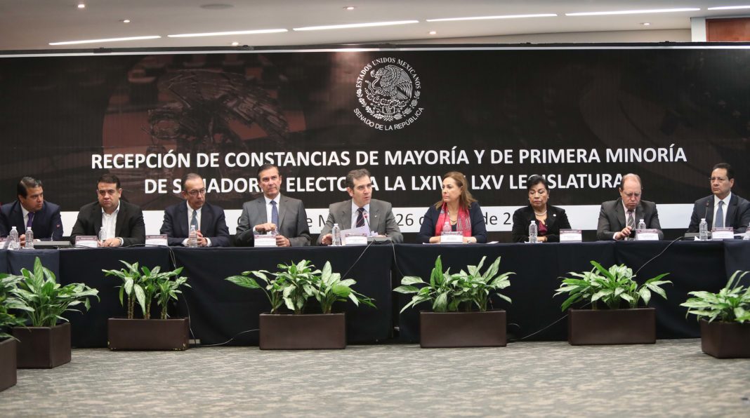 Senado recibe constancias de senadores electos a las LXIV y LXV Legislaturas