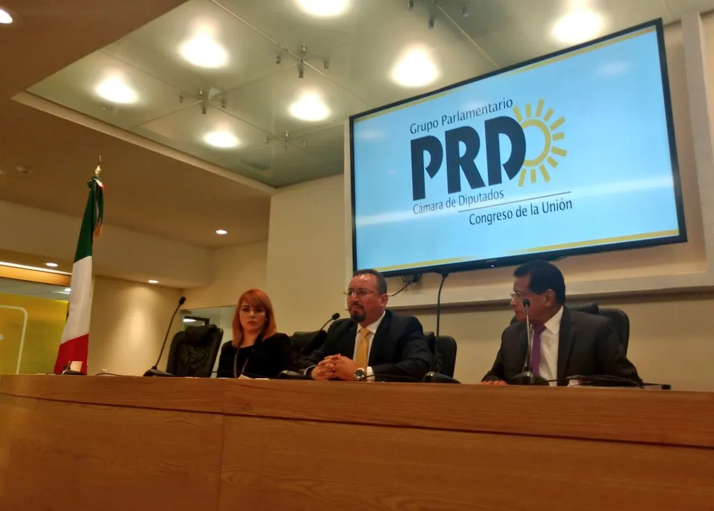 Ratifican a Omar Ortega como líder del PRD de Diputados