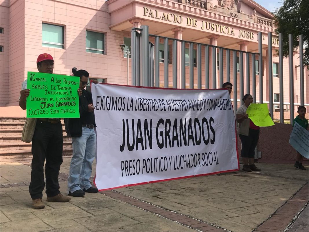 Manifestantes exigen liberación de regidor detenido por secuestro