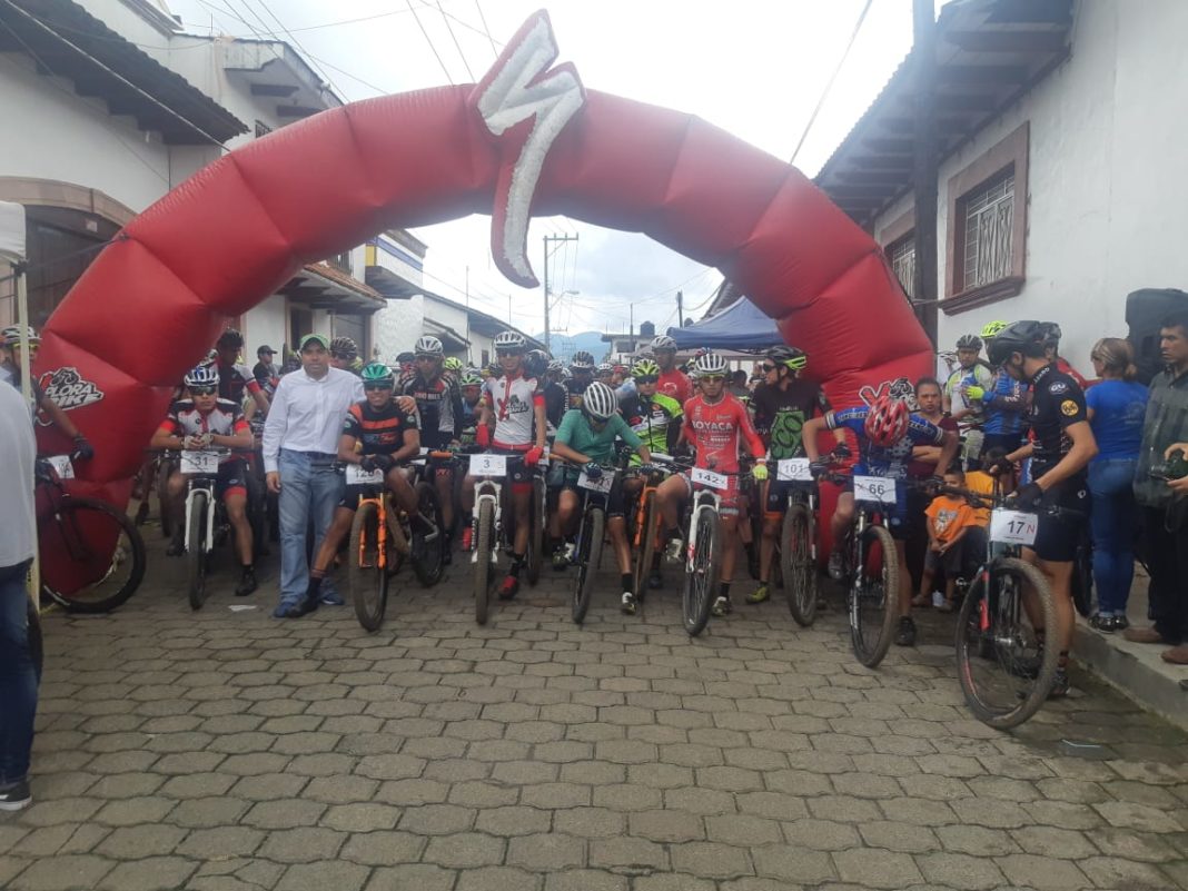 El zamorano Jesús Flores al frente del Serial Estatal MTB 2018