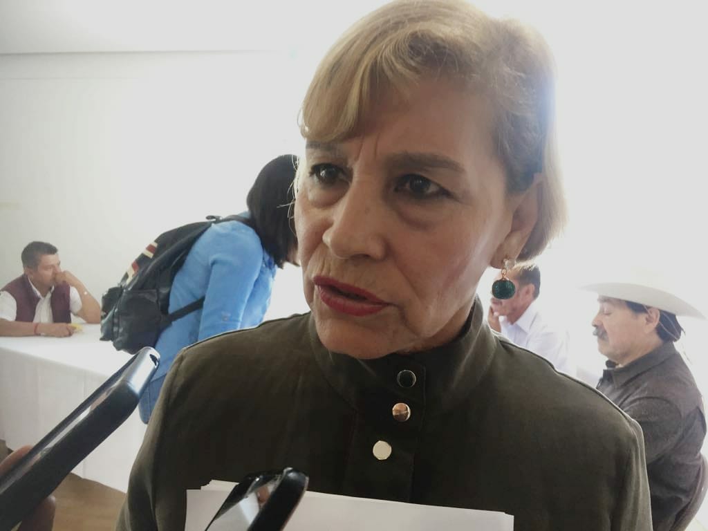 Romero Deschamps busca protección de AMLO