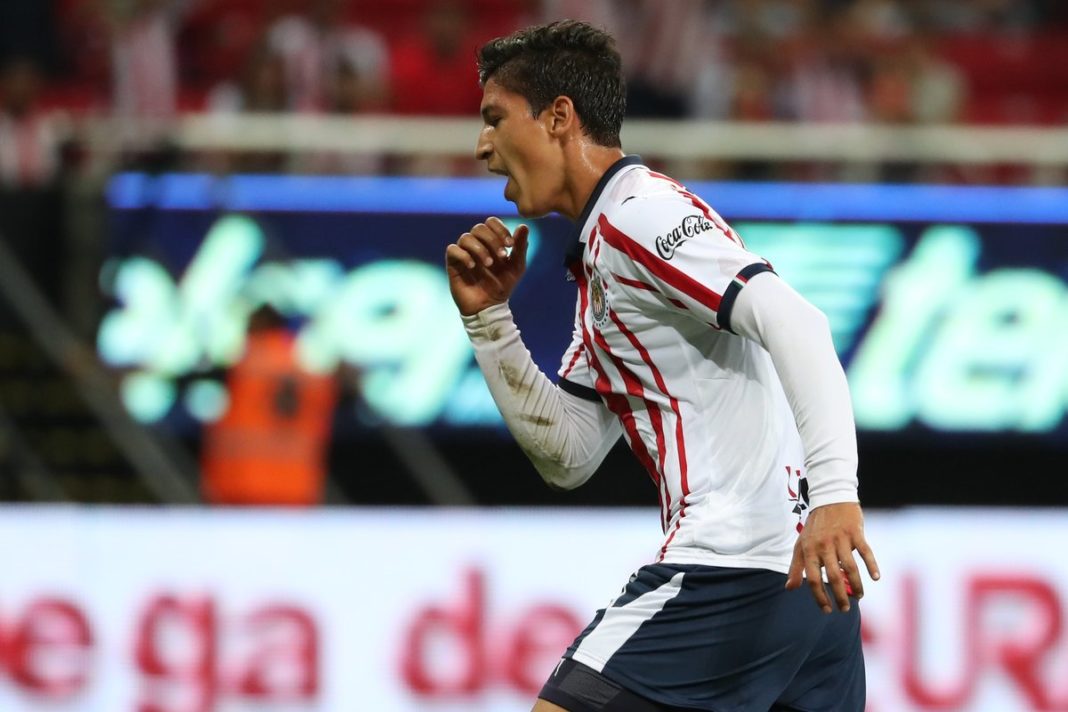 Chivas termina con la malaria en casa
