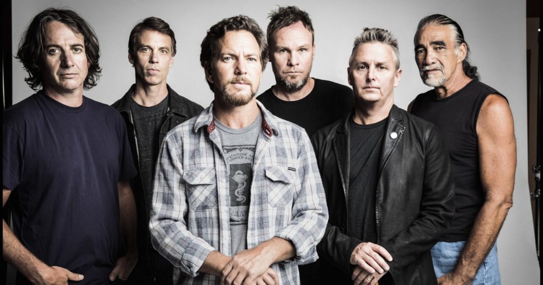 Inauguran exposición de Pearl Jam