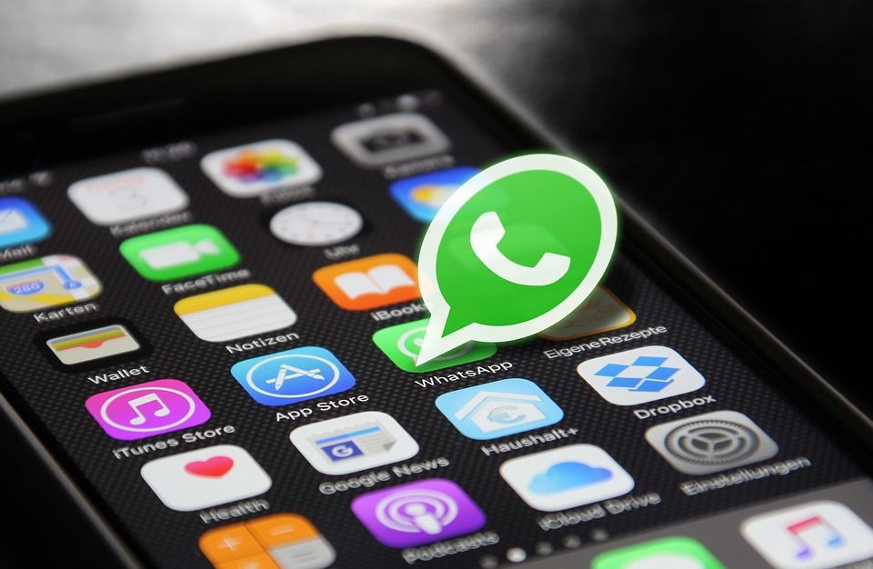 Permite WhatsApp rechazar unirse a chats grupales