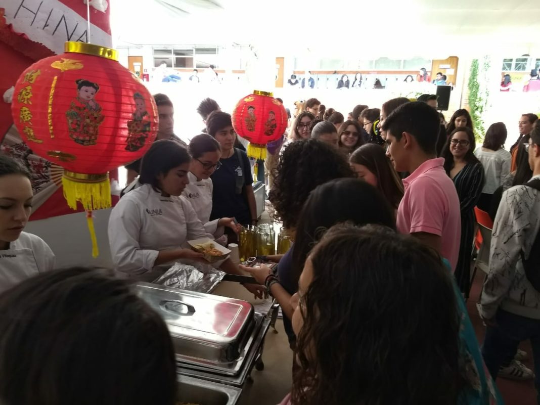 UNLA continúa con el festejo a sus alumnos