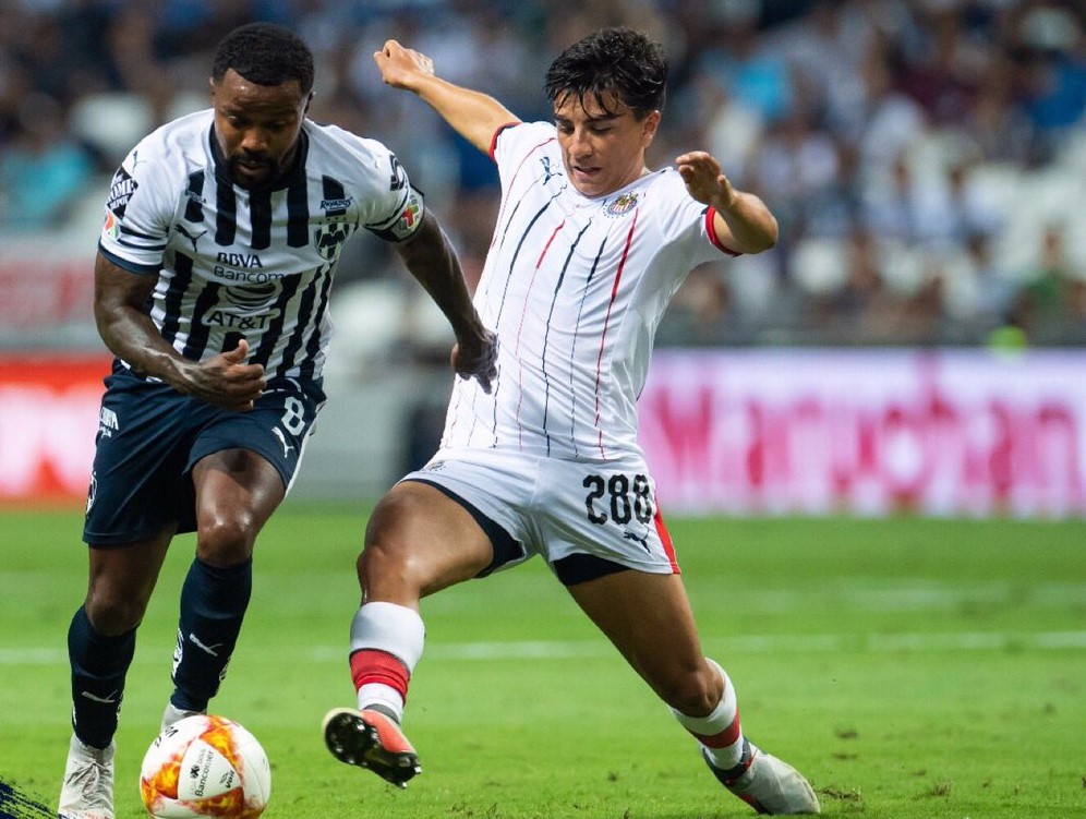 Chivas noquea a Rayados