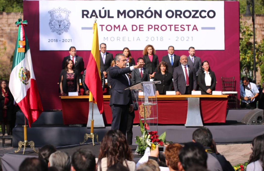 Rinde protesta Raúl Morón como presidente municipal de Morelia