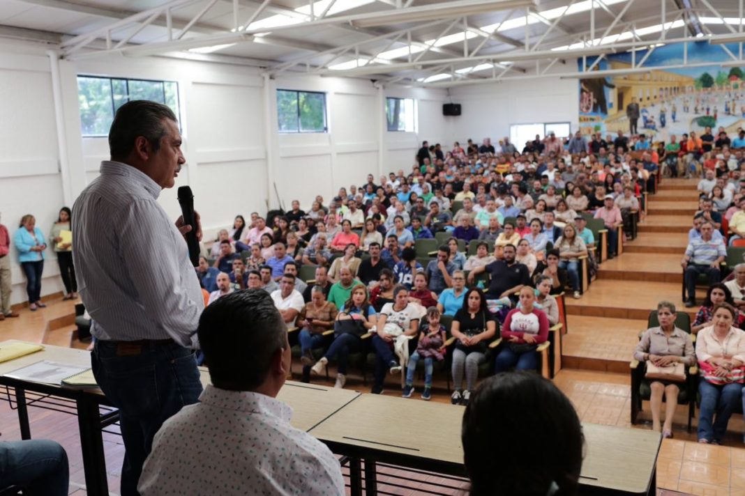 Pide Raúl Morón a empleados municipales construir un Gobierno Ejemplar