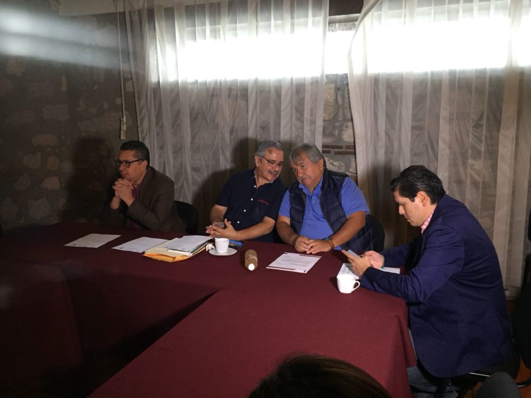 Aprueban a Gordiano Zepeda como alcalde sustituto de Buenavista