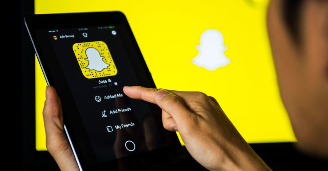 Continúa la pérdida de usuarios en Snapchat