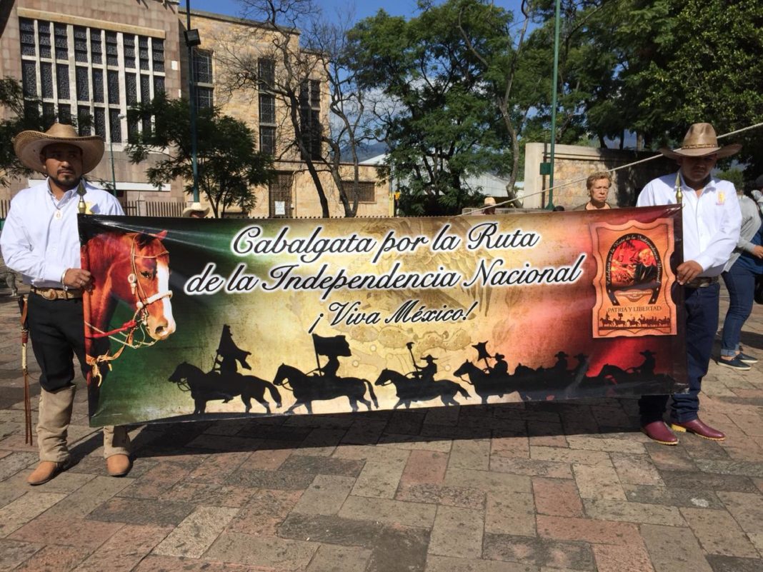 Arranca cabalgata por la ruta de la independencia nacional