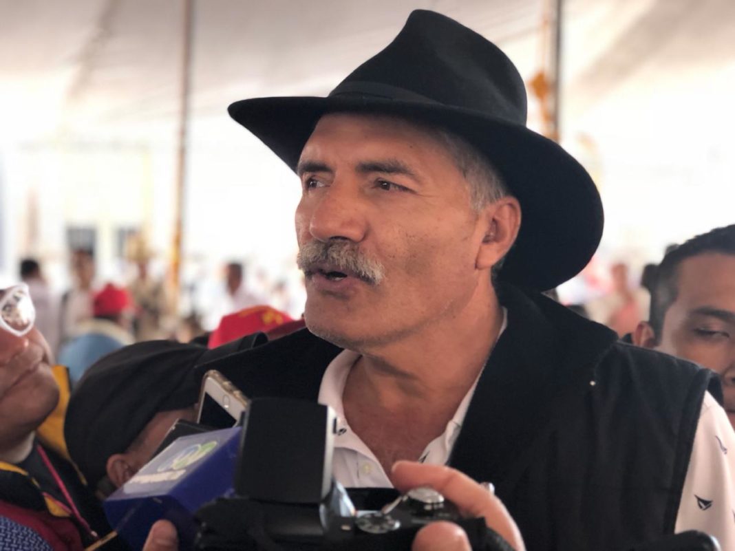 Buscará Mireles gubernatura de Michoacán