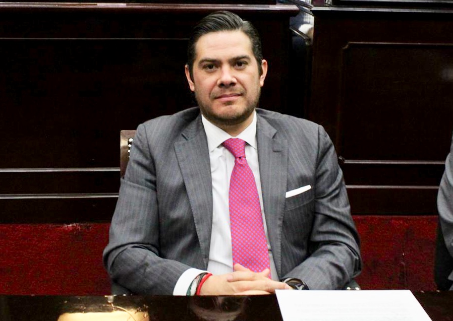 Buscan diputados del PRI desarrollo de jóvenes michoacanos