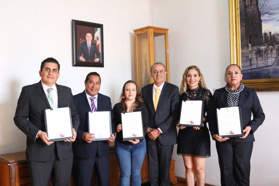 Designa Gobernador a titulares en seis dependencias