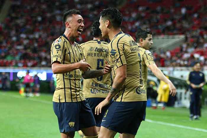 Pumas le repite la dosis a Chivas