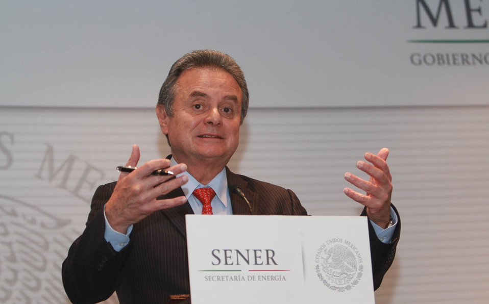Descubrimientos petroleros fortalecerán a Pemex: SENER