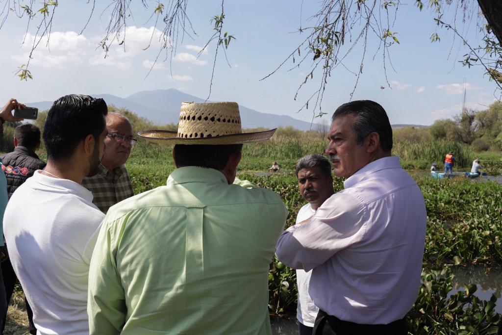 Ayuntamiento realiza limpia en manantial "La Mintzita"