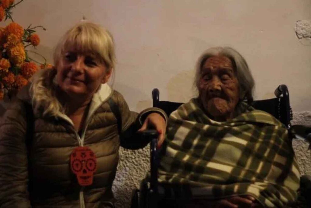 Mamá Coco de Michoacán inspiró a Pixar sin recibir reconocimiento. Su familia denuncia falta de apoyo a la mujer detrás del personaje icónico de la película Coco 2