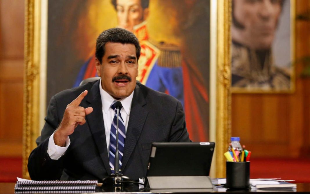 Piden expresidentes de Iberoamérica reconsiderar invitación a Maduro