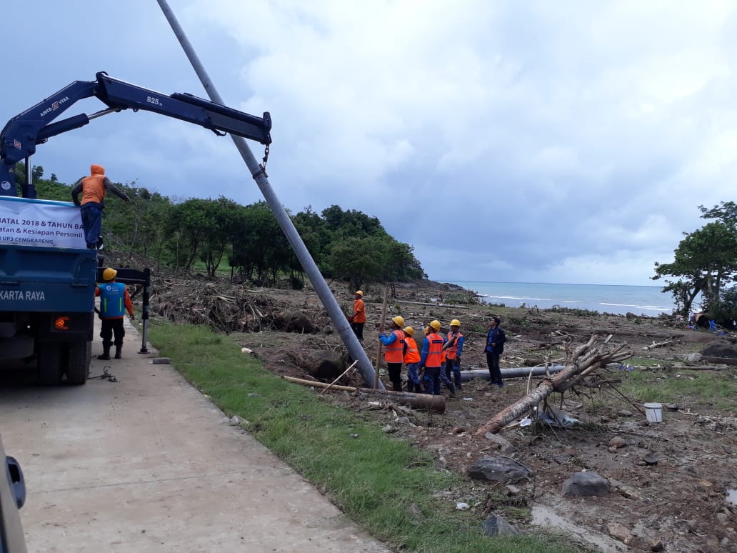 Aumenta a más de 300 número de muertos en Indonesia