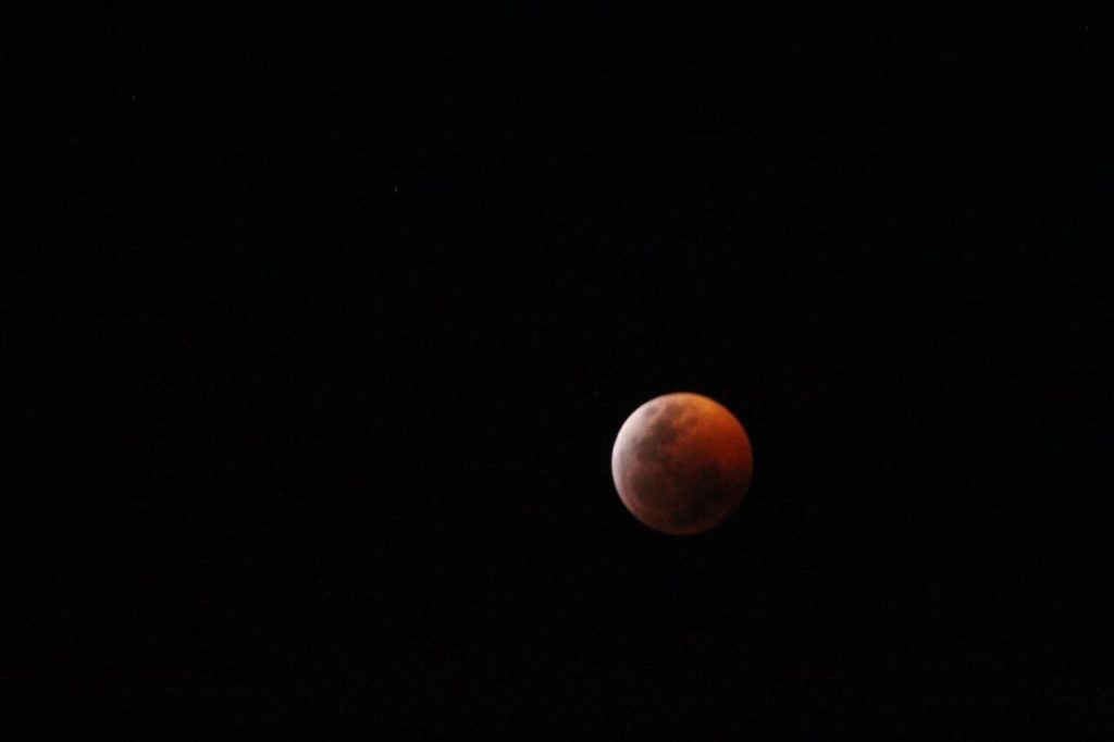 Disfruta Morelia del eclipse total de luna